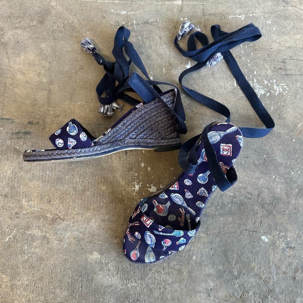 Chanel Badminton Print Lace Up Wedges Size 7 - Picture 2 of 7